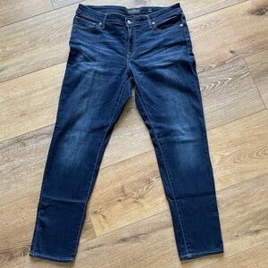 Lucky Brand high rise skinny jeans, size 12/31